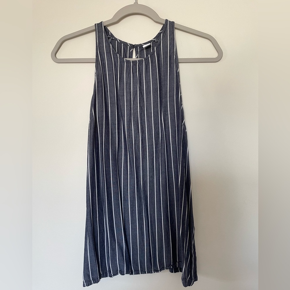 Navy blue and white vertical striped tank top old navy medium